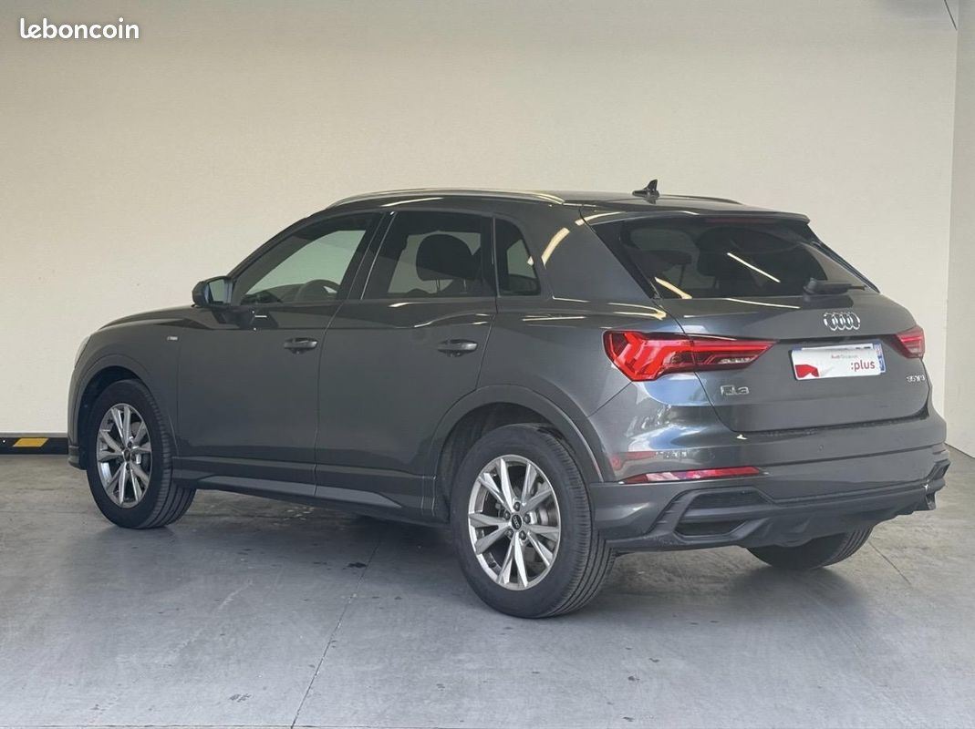 AUDI Q3 35 TFSI 150 ch S tronic 7 S line (image 3)