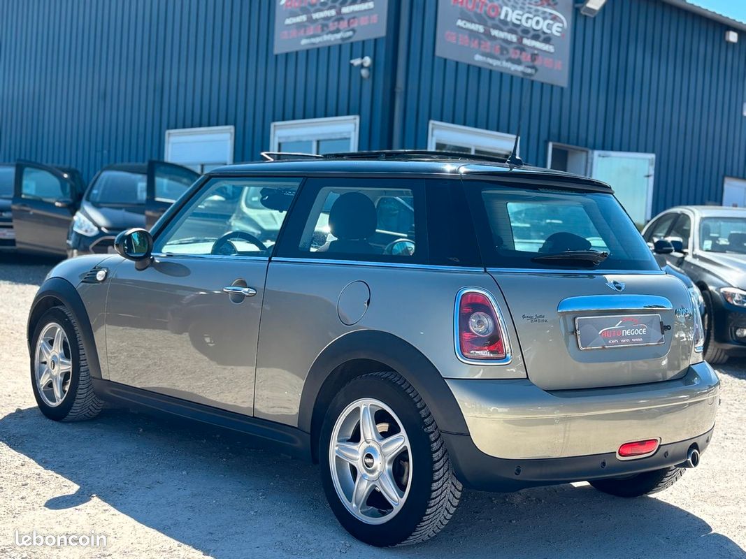 Mini Mini COOPER HATCH 1.6 D 110 / (image 3)