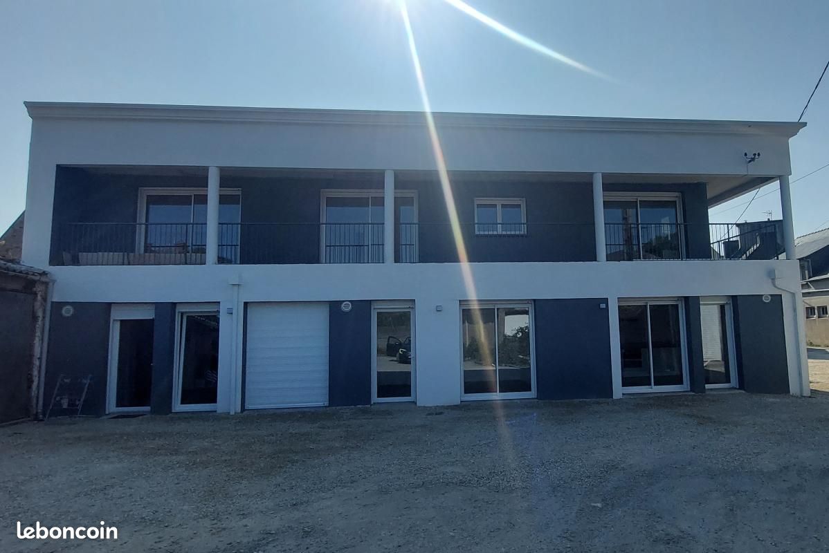 Appartement 1 pièce 37 m² · à Landivisiau · 37 m² · 650 €