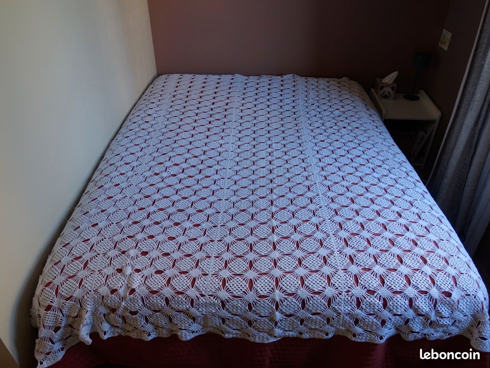 Couvre-lit Au Crochet Fait Main - Ivoire/Beige - Taille Double (190x200 Cm) - Occasion