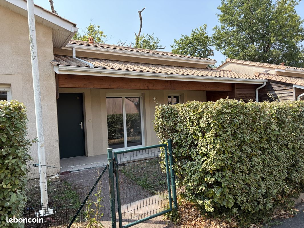 Maison 3 pièces 68 m² · à Étauliers · 68 m² · 86 900 €