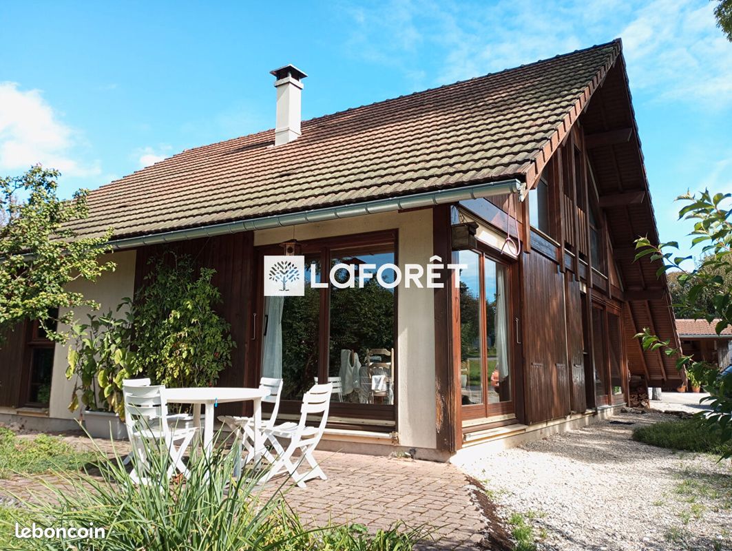 Maison 6 pièces 112 m² · à Crouzet-Migette · 112 m² · 279 000 €