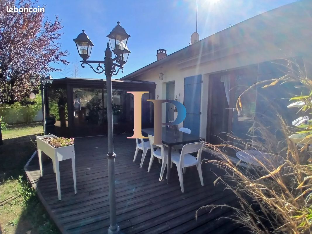 Maison 6 pièces 101 m² · à Charlieu · 101 m² · 189 000 €