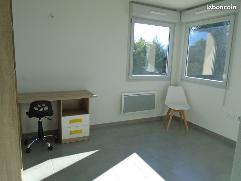 Studio 1 pièce 20 m² - Isle 87170 (image principale 1)