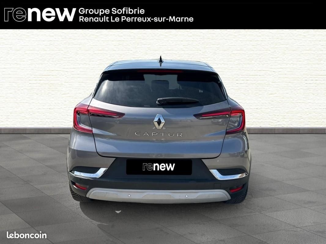 Renault Captur mild hybrid 160 EDC Iconic (image 5)