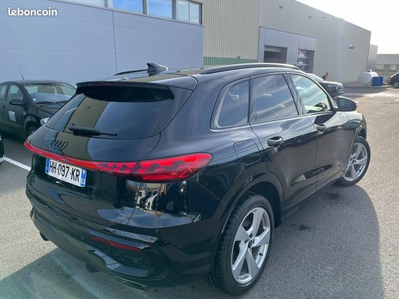 Audi Q5 2.0 TFSI Hybride 204ch S line S tronic 7 (image 4)