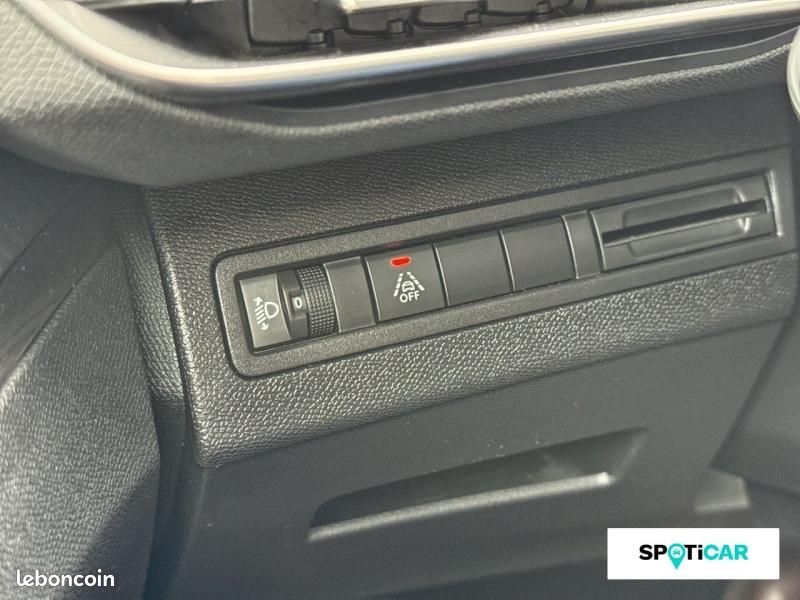 Peugeot 3008 1.5 BlueHDi 130ch S&S Active Pack EAT8 / GPS (image 19)