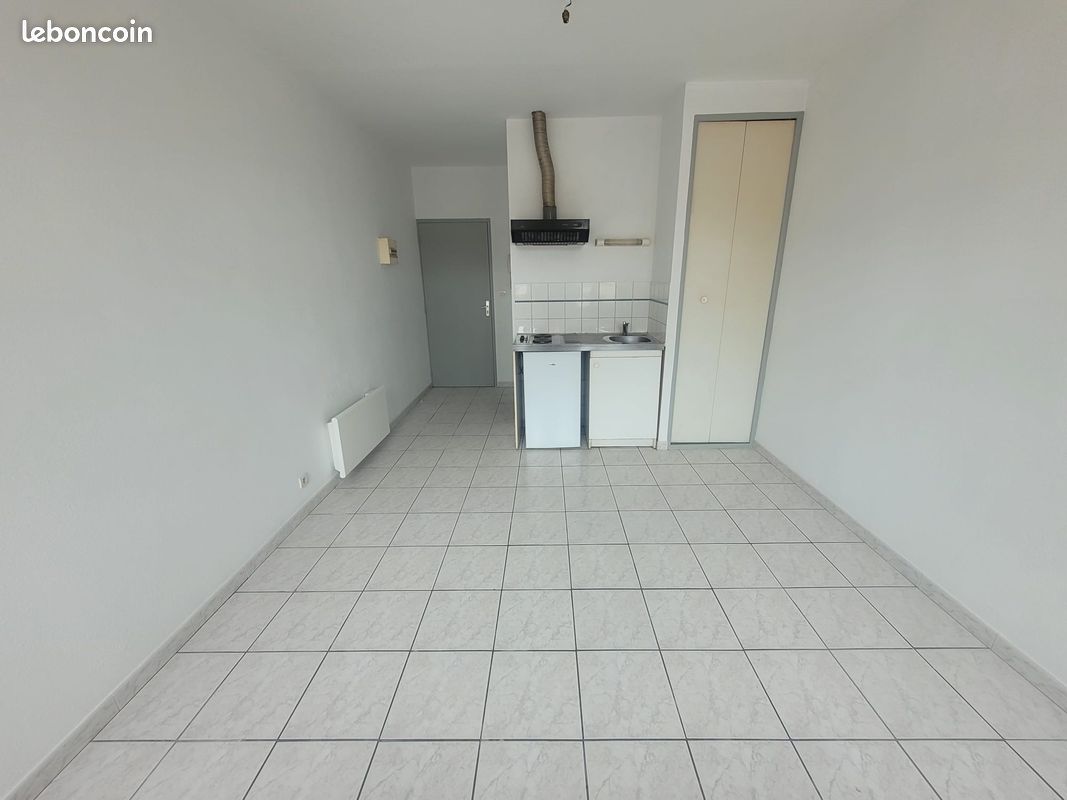 Appartement 1 pièce 22 m² · à Carmaux · 22 m² · 295 €