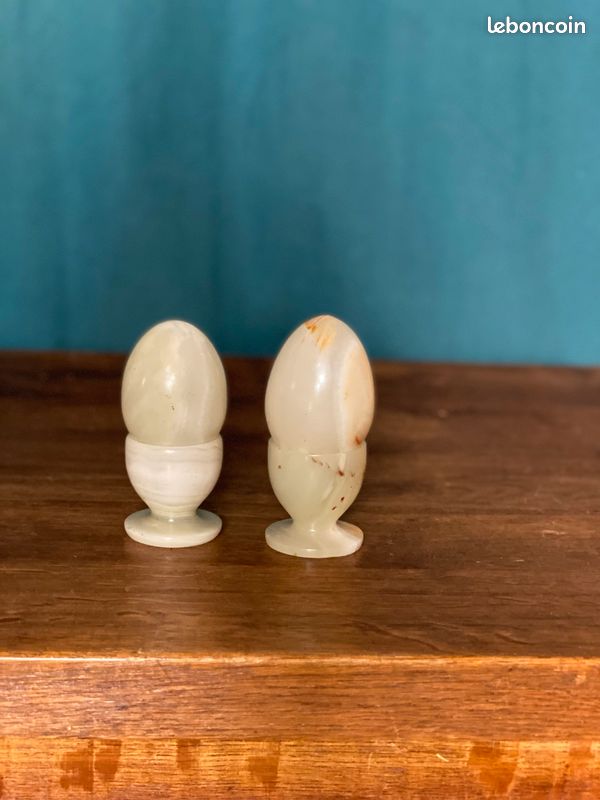 Coquetier et œuf en onyx (image 5)