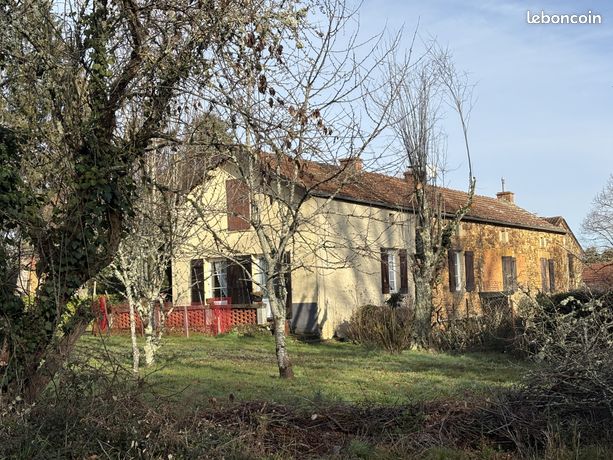 Propriété 6 pièces 105 m²