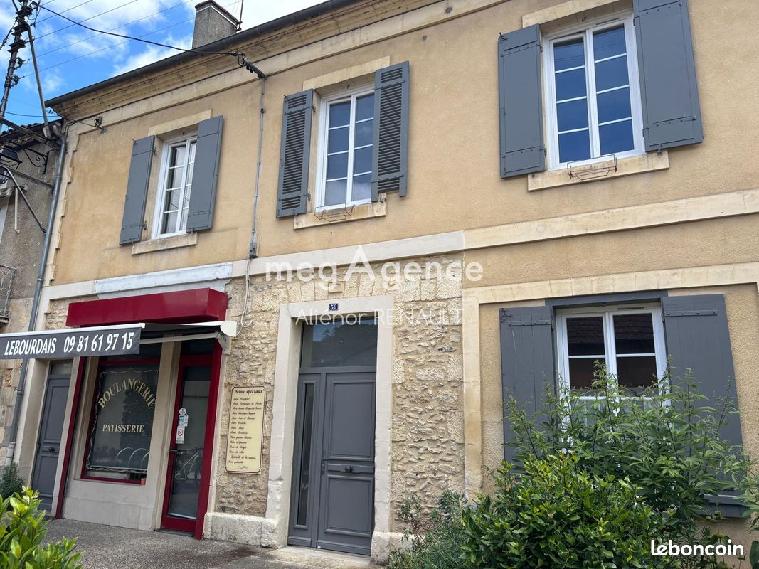 Immeuble 200 m² · au Bugue · 200 m² · 175 000 €