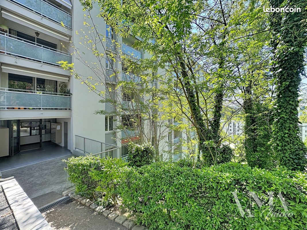 Appartement 3 pièces 66 m² · à Tassin-la-Demi-Lune · 66 m² · 185 000 €