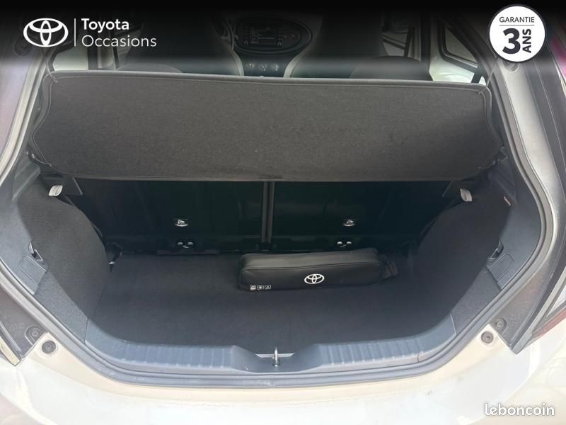 Toyota Aygo X 1.0 VVT-i 72ch Active Business MY23 (image 10)