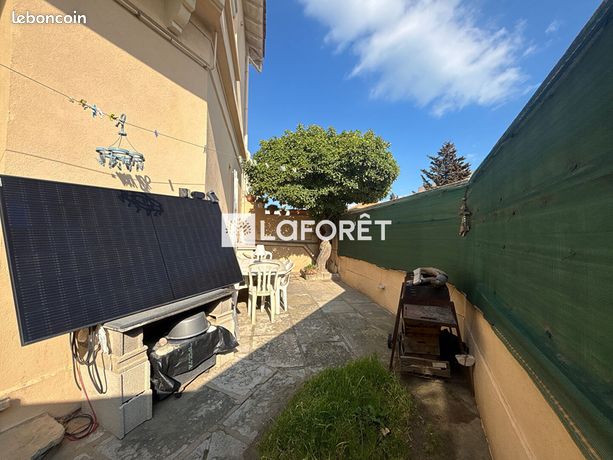 https://img.leboncoin.fr/api/v1/lbcpb1/images/38/2e/f9/382ef9fba3e0e4f1cf586b1e90e04184fd72b5b0.jpg?rule=ad-image