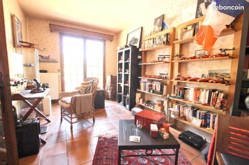 Maison 8 pièces 230 m² - Thouars 79100 (image principale 7)