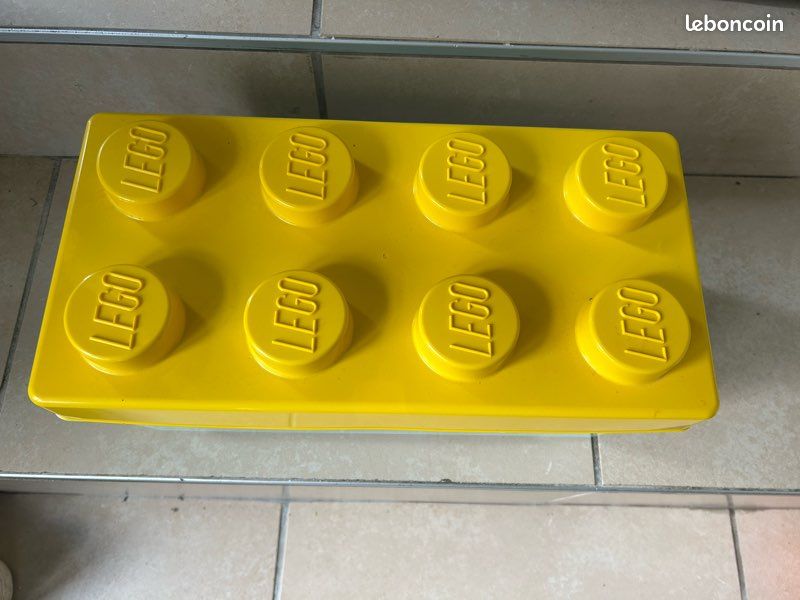 Boite lego (image 1)