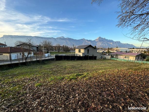 Terrain 1 064 m² Le Versoud
