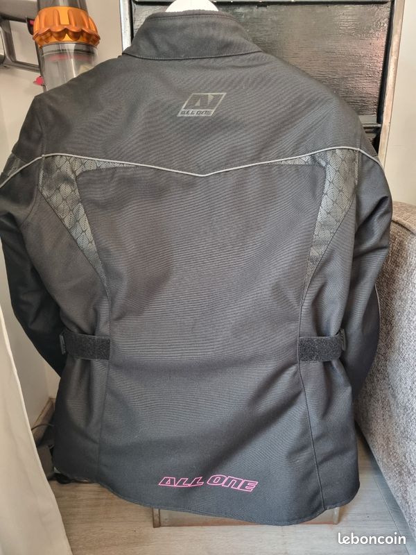 Blouson de moto neuf (image 2)