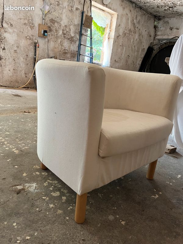 Fauteuil Club Ikéa (image 1)