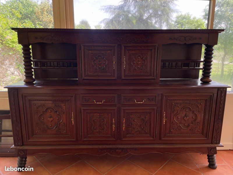Buffet vaisselier ancien en bois massif style rustique (image 3)