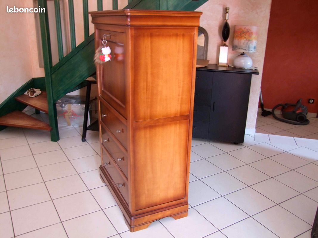 Meuble secrétaire en merisier (image 2)
