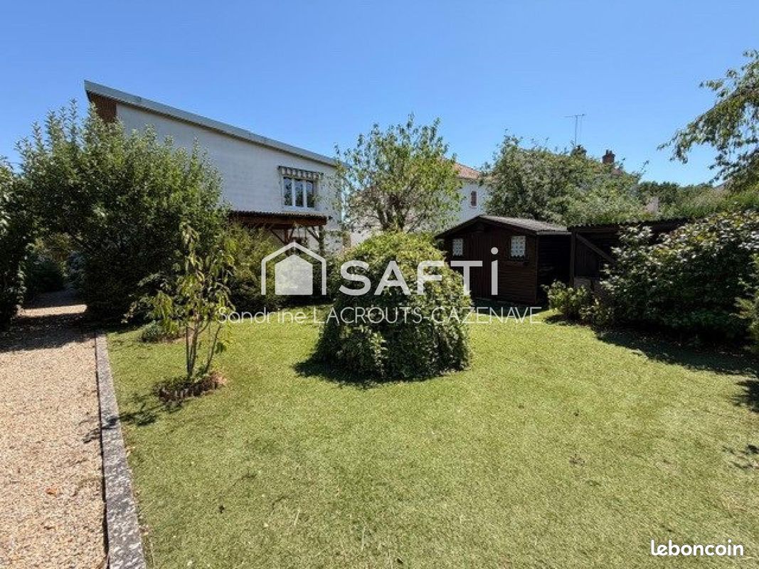 Maison 4 pièces 102 m² · à Orléans · 102 m² · 235 000 €