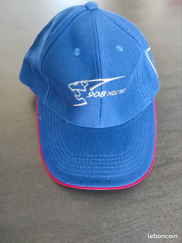 Casquette PEUGEOT 908 HDI FAP Team PEUGEOT TOTAL – Bleu Réglable – Occasion Très Bon état