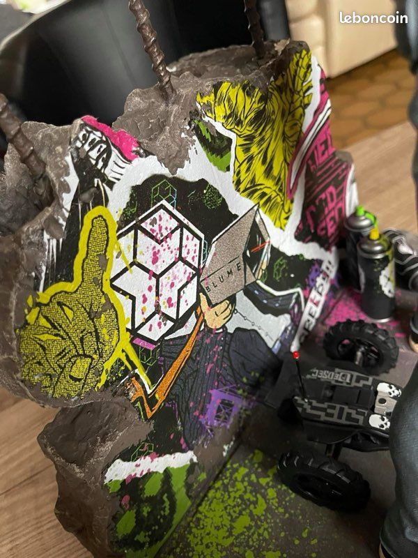 Watch Dogs 2 Edition Collector le retour de Dedsec Xbox One - Jeux vidéo