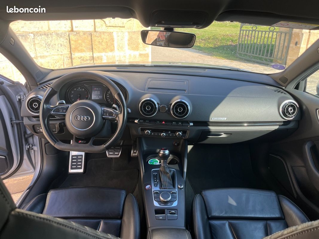 Audi RS3 SPORTBACK 2.5 TFSI 367cv quattro S-Tronic (image 11)