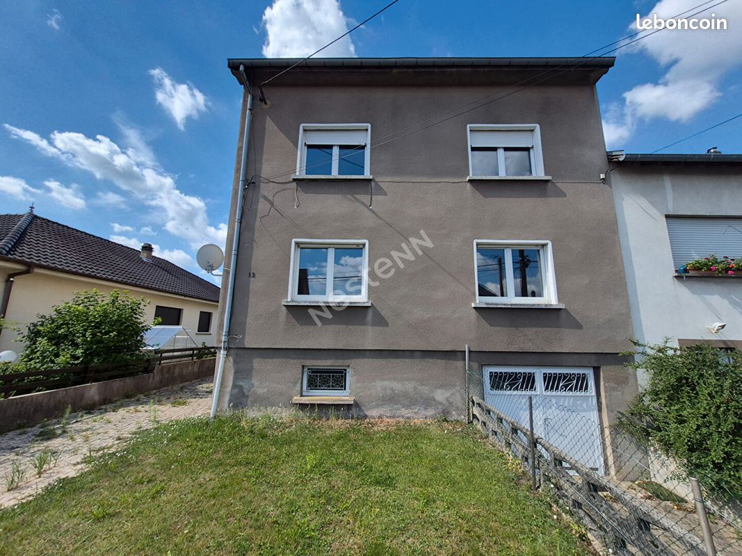 Maison 8 pièces 127 m² · à L'Hôpital · 127 m² · 149 900 €
