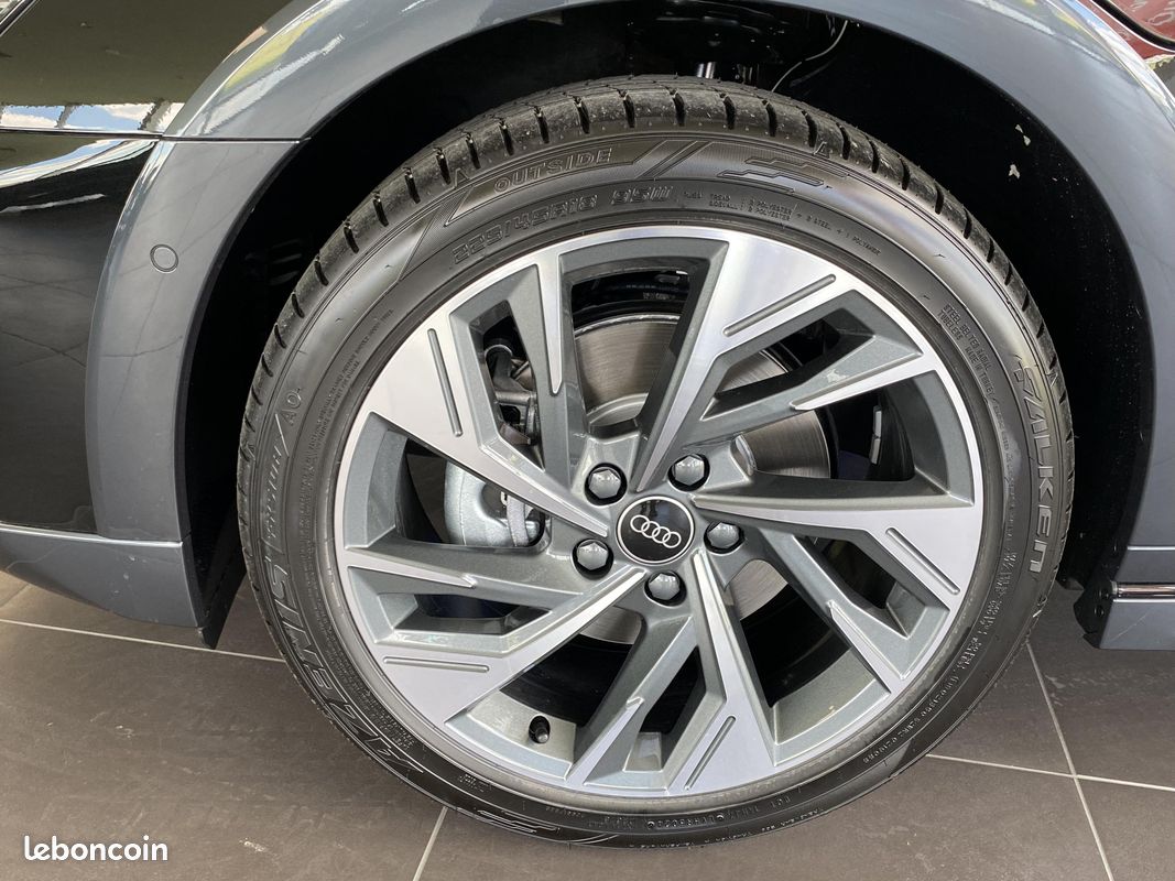 AUDI A3 Allstreet 40 TFSI e Hybride rechargeable 204 S tronic 6 Avus (image 10)