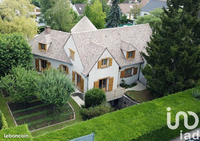 Maison d'architecte 9 pièces 276 m²