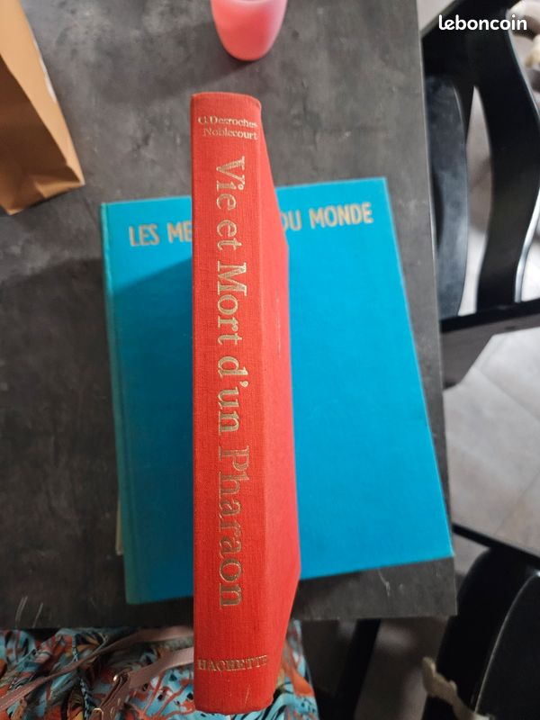 Livre Vie et mort d'un pharaon toutankhamon Desroches Noblecourt hachette (image 4)