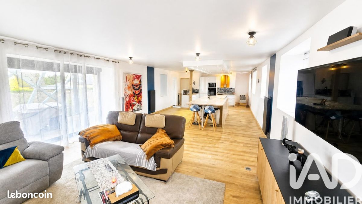 Maison 5 pièces 139 m² · à Plougonven · 139 m² · 221 000 €