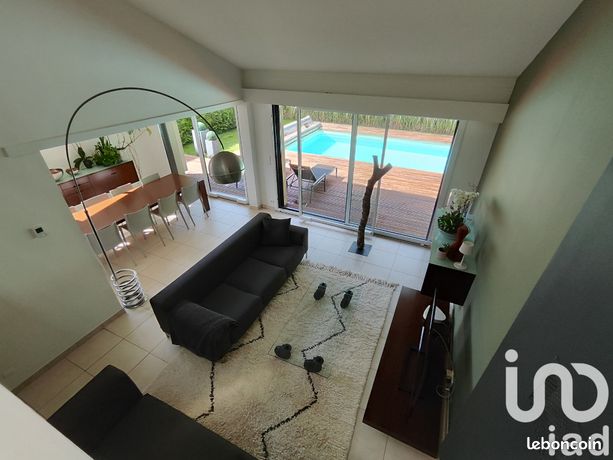 Maison 7 pièces 137 m²