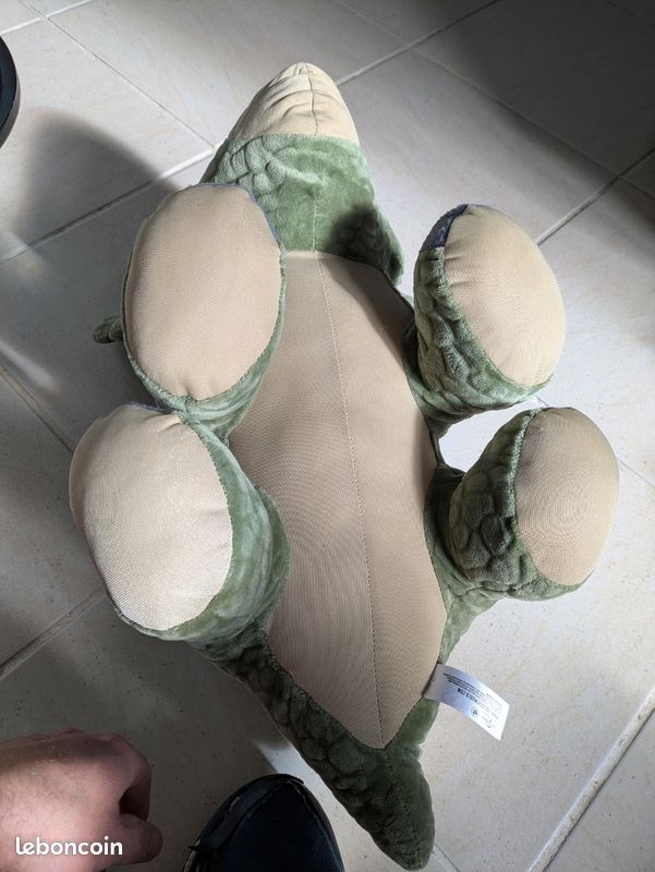 Peluche triceratops (image 4)