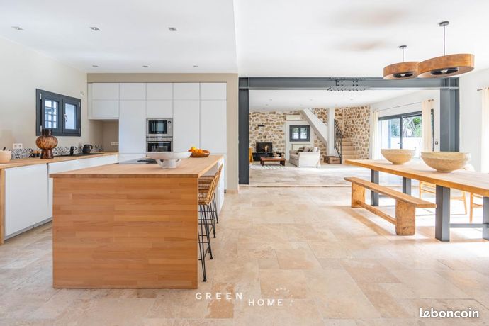 Propriété 10 pièces 340 m²
