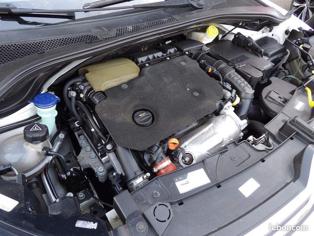 Citroen C3 STE 1.5 BLUEHDI 100CH S&S FEEL NAV (image 13)