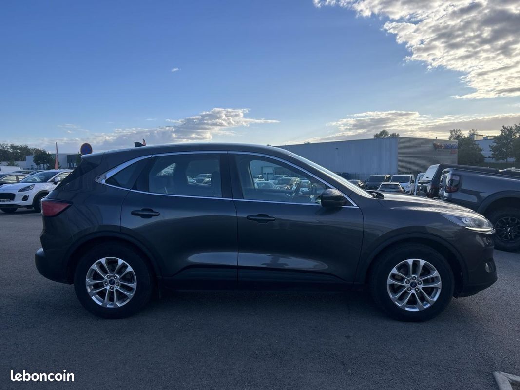 Ford Kuga 1.5 EcoBlue 120ch Titanium 7cv (image 4)
