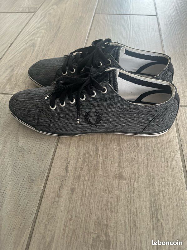 Chaussures FRED PERRY taille 43 (image 3)