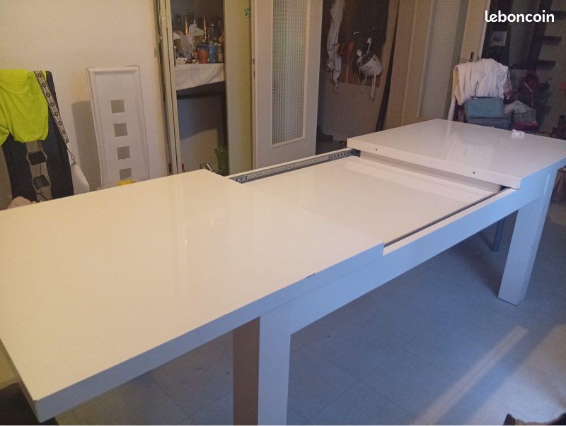 Table à manger (image 2)