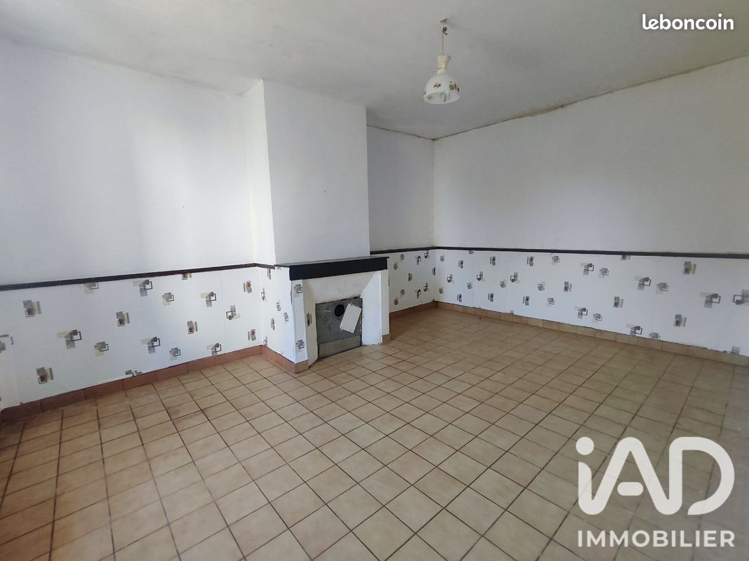 Maison 2 pièces 68 m² · à Sainte-Menehould · 68 m² · 58 000 €