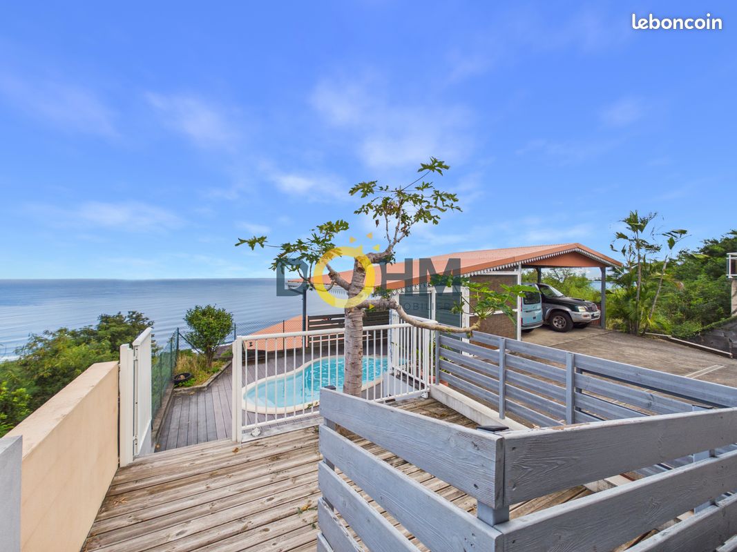 Maison 8 pièces 234 m² · à Saint-Leu · 234 m² · 680 000 €