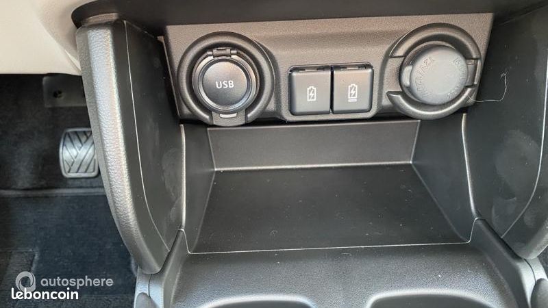 Suzuki Swift 1.2 Hybrid 83ch Privilège (image 16)