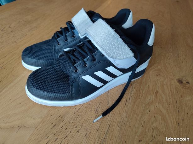 Chaussures d'haltérophilie Chaussures haltéro Adidas Power perfect 3 taille 41 1/3 pointure 41 d'occasion