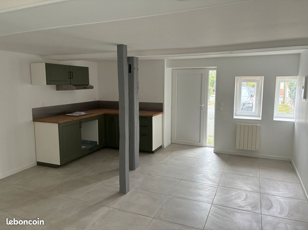 Appartement 1 pièce 35 m² · à Falaise · 35 m² · 450 €/mois