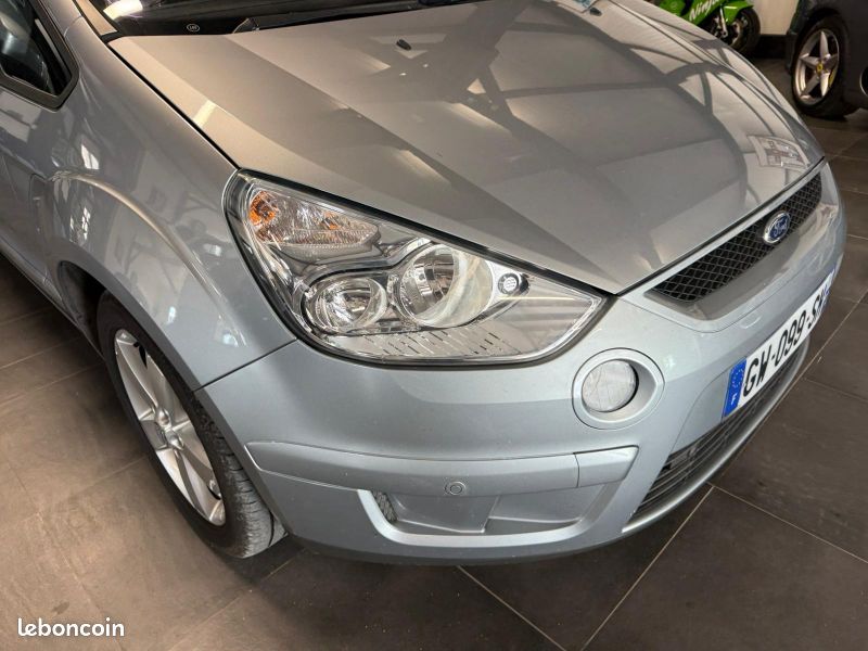 Ford S-MAX 1.8 TDCI 125CH TITANIUM (image 3)