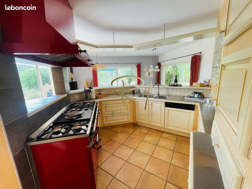 Villa 5 pièces 145 m² (image 9)
