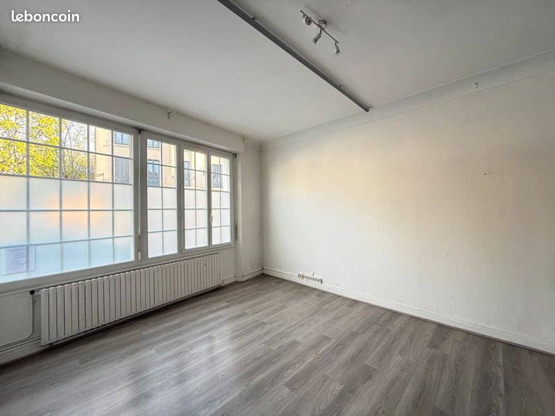 Local 60 m² (image 1)