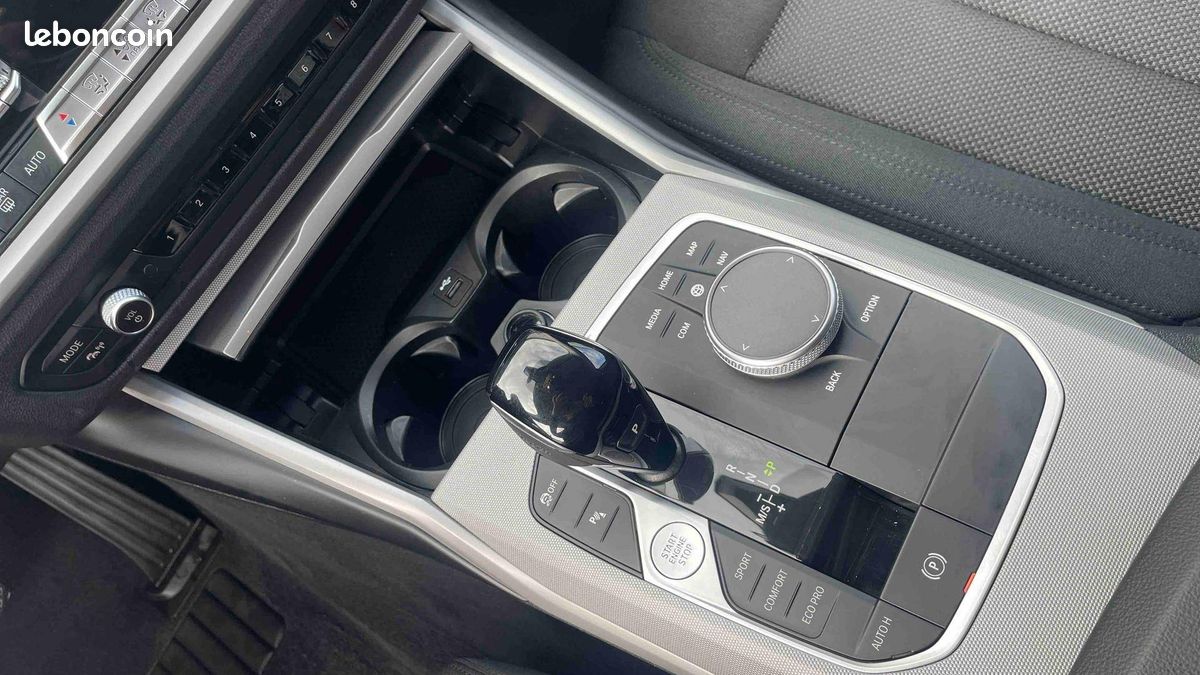 BMW Touring 320d 190 ch BVA8 Business Design (image 10)